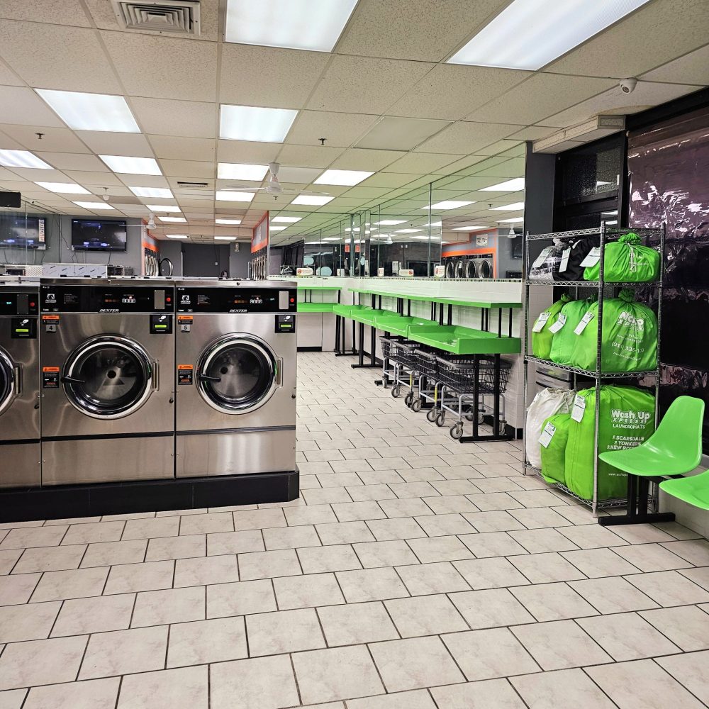 436 PELHAM RD  NEW ROCHELLE NY 10805